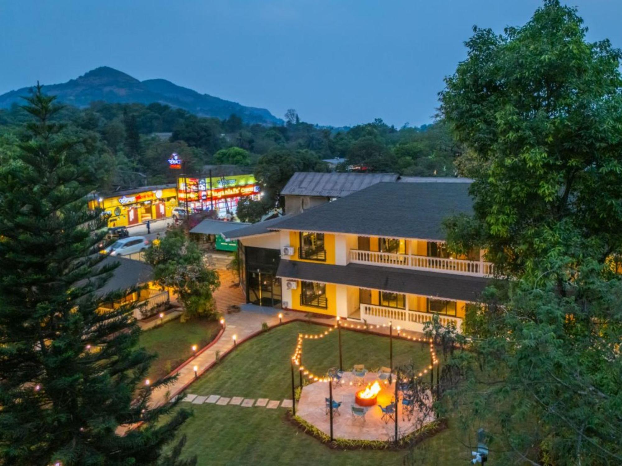 The Hosteller Lonavala, City Centre Exterior foto
