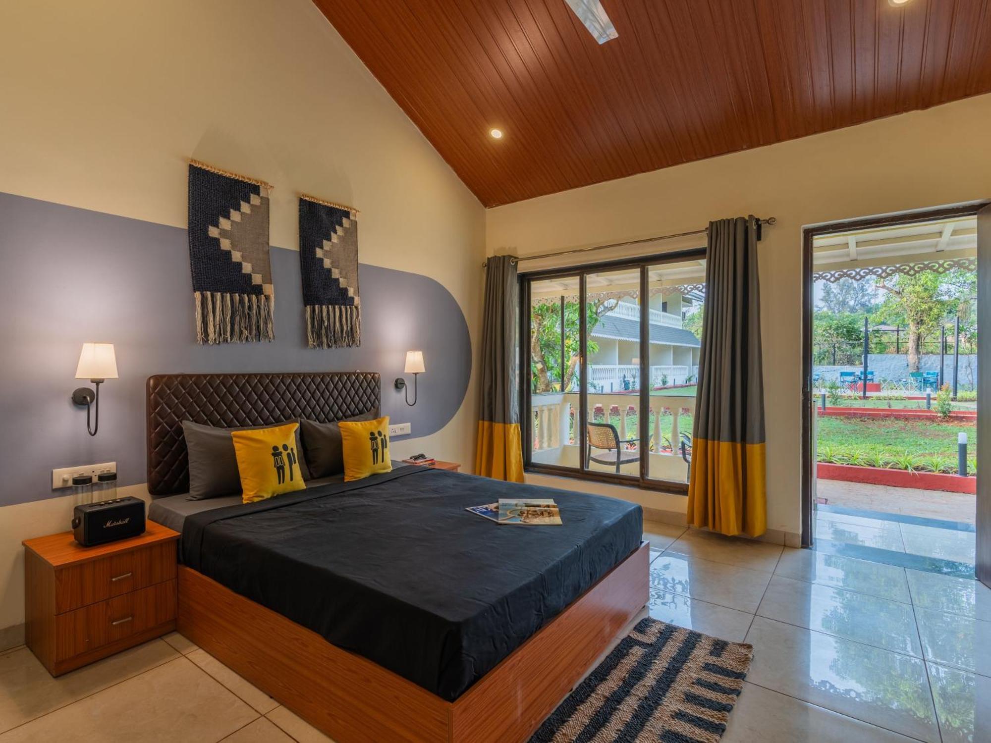 The Hosteller Lonavala, City Centre Exterior foto